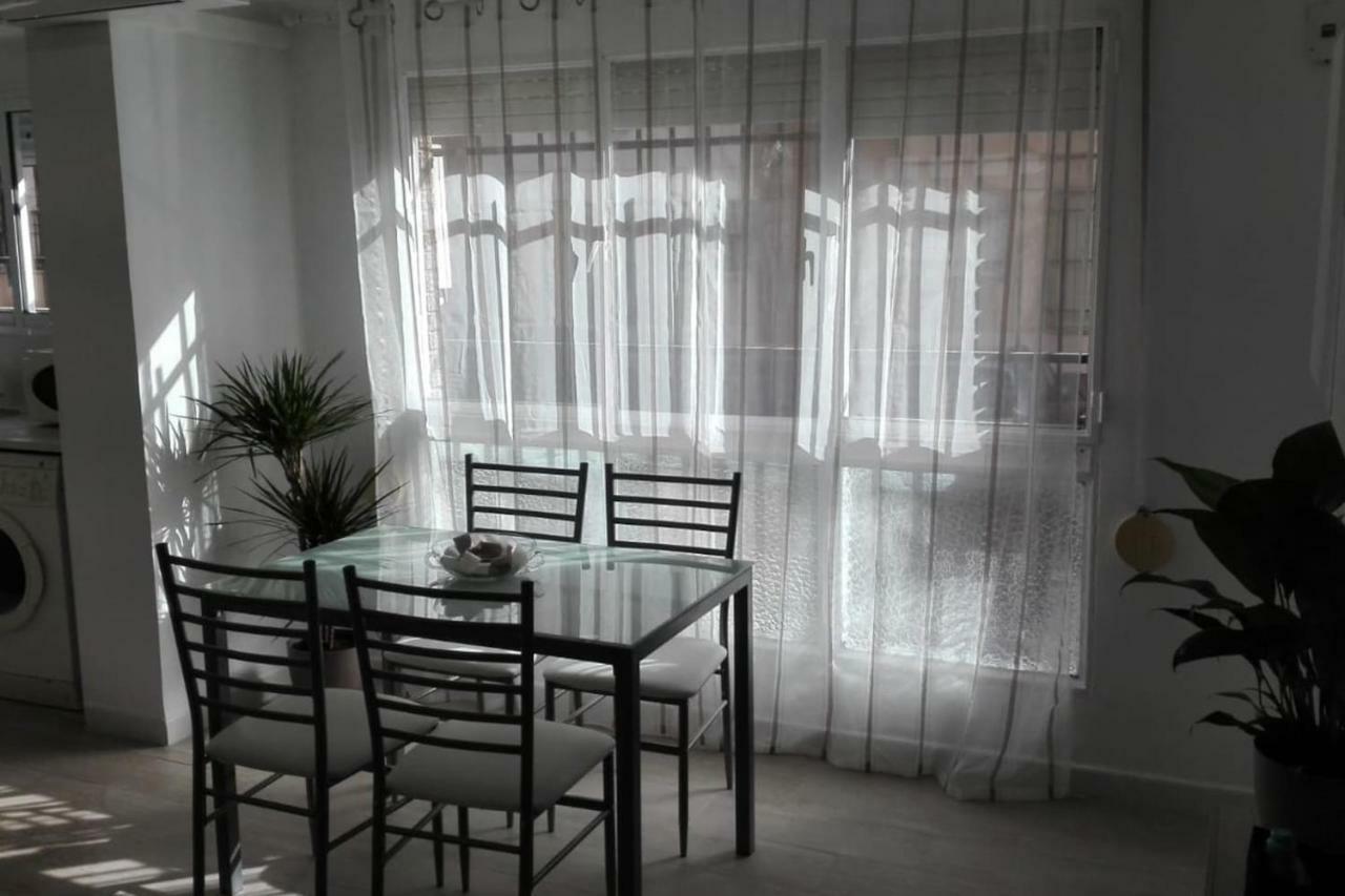 Apartmán Ivam Esquife Valencie Exteriér fotografie